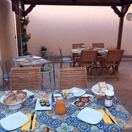 B&B Villa Letizia Inn 卡斯特布奥诺 外观 照片